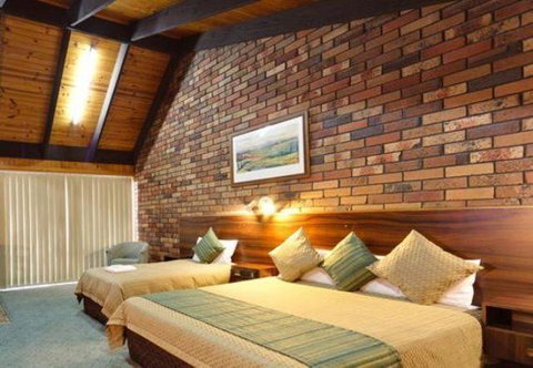 Belvoir Village Motel & Apartments Wodonga - Holiday Adelaide 2