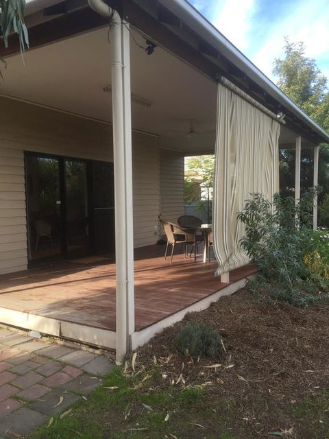 Bennett House Horsham - Holiday Adelaide 1