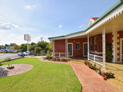 Billabong Wangaratta - Holiday Adelaide 1