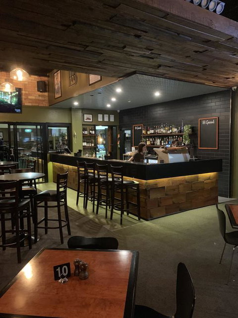 Biloela Hotel - Holiday Adelaide 2