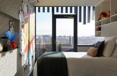 Birdcage Penthouse Luxury Melbourne Ultra Modern Industrial Chic - Holiday Adelaide 2