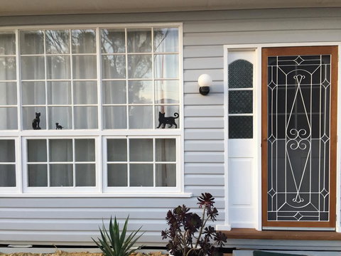 Black Cat Retreat Holiday Home - Holiday Adelaide 2