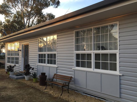 Black Cat Retreat Holiday Home - Holiday Adelaide 1