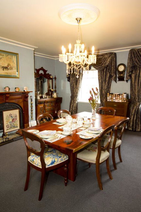 Blackwood Inn Innkeepers House - Holiday Adelaide 3