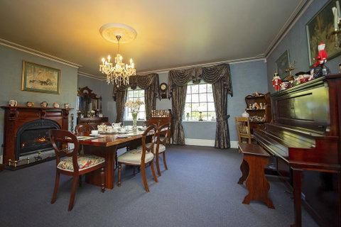 Blackwood Inn Innkeepers House - Holiday Adelaide 0