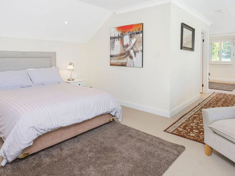 Blake Loft On Manning - 500 Metres To Two Beaches - Holiday Adelaide 2