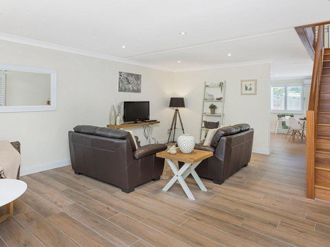 Blake Loft On Manning - 500 Metres To Two Beaches - Holiday Adelaide 3