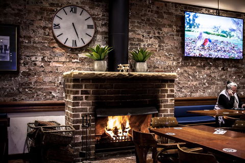 Blue Gum Hotel - Holiday Adelaide 1