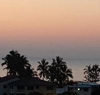 Blue horizon - Holiday Adelaide