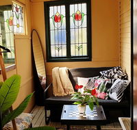 Blue Mountains Historic Retreat-Sleeps 5-WINTER SPECIAL - Holiday Adelaide