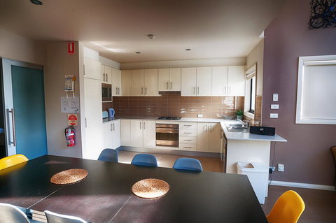 Blues Air 1 - Holiday Adelaide 1