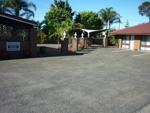 Bomaderry Motor Inn - Holiday Adelaide 3
