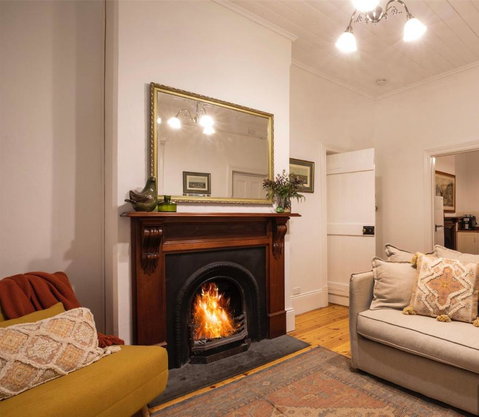 The Retreat In Basket Range - Holiday Adelaide 1