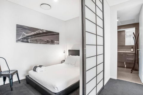 The Zen Apartments With Urban Soul - Holiday Adelaide 1
