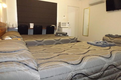 Three Moon Motel - Holiday Adelaide 2