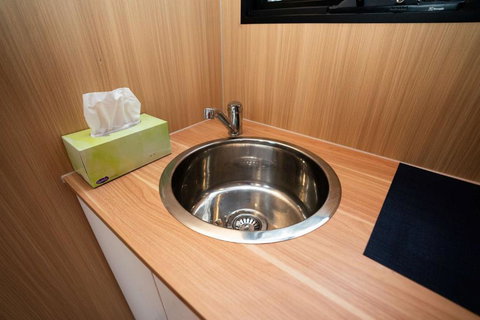 Whispering Wallaby By Tiny Away - Holiday Adelaide 3