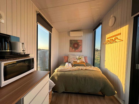 Tiny Rescue Retreat By Tiny Away - Holiday Adelaide 3