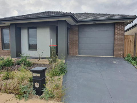 Yang Road Retreat - Holiday Adelaide 2