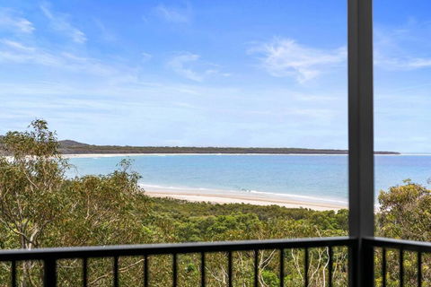 YARABIN - Luxury Home With Ocean Views - Holiday Adelaide 1