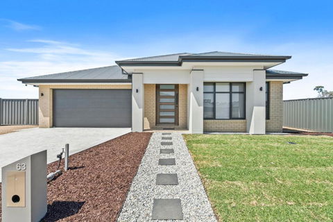 Yarrawonga Getaway - Holiday Adelaide 0