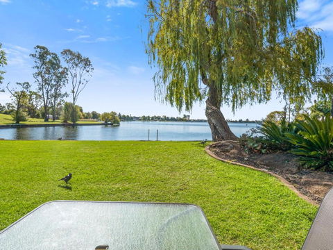 Yarrawonga Lakeside Apartment 25 - Holiday Adelaide 0