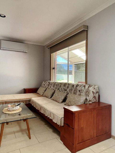 YF Home Sweet Home - Holiday Adelaide 2
