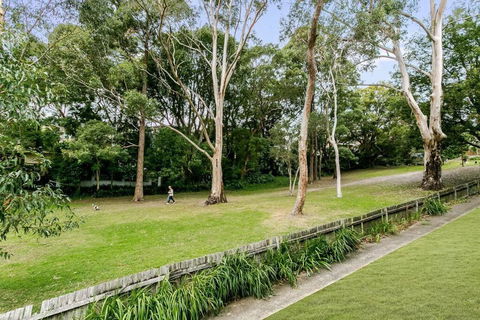 YNG03 - Cremorne - Young Street - Holiday Adelaide 3