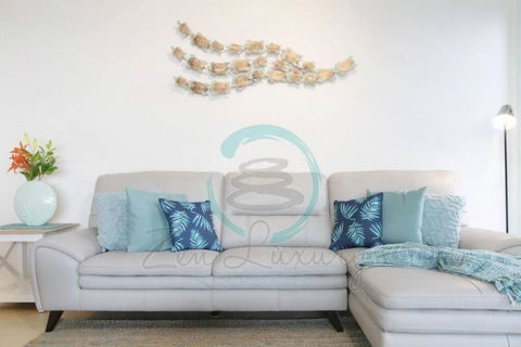 ZEN POINT PENTHOUSE 3-BR Executive W/front Retreat - Holiday Adelaide 2