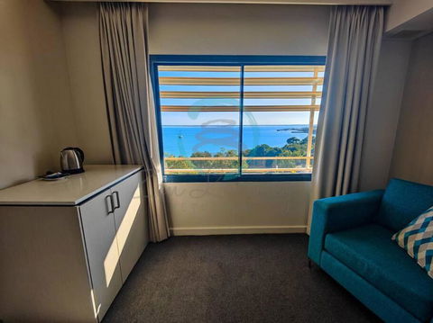 ZEN88 ESPLANADE: Hotel Suite W/ Ocean/Sunset Views - Holiday Adelaide 2