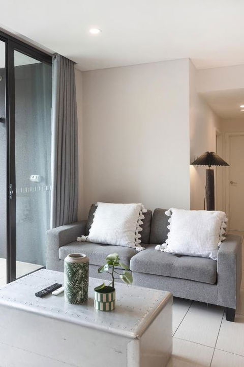 Zetland Luxe 2B2B Apartment - Holiday Adelaide 3