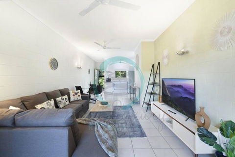 ZEN Westralia: 2-BR Cozy Inner-City Apt Near Shops - Holiday Adelaide 0