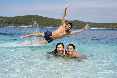 Pippies 3 Days 2 Nights Fraser Island Tour - Holiday Adelaide 0