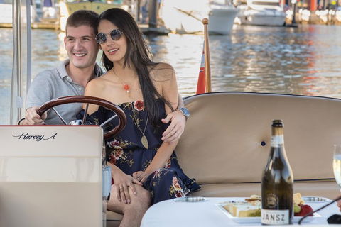 2-Hour Self-Drive Boat Hire On The Yarra River - Holiday Adelaide 5
