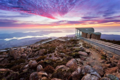 Hobart City And Surroundings Private Charter Service - Holiday Adelaide 2