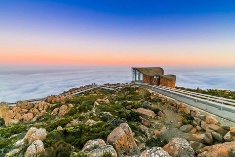 Hobart City And Surroundings Private Charter Service - Holiday Adelaide 3