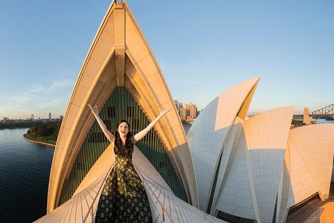 Opera Performance At The Sydney Opera House - Holiday Adelaide 2