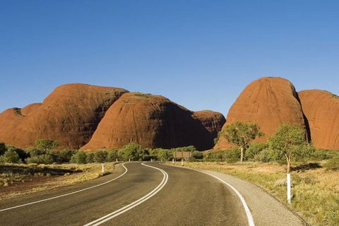 5-Hour Kata Tjuta Sunrise Tour From Ayers Rock With Breakfast - Holiday Adelaide 2