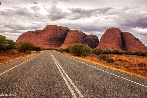 5-Hour Kata Tjuta Sunrise Tour From Ayers Rock With Breakfast - Holiday Adelaide 3