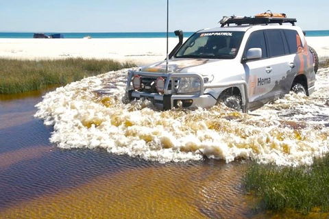 Full-Day Moreton Island 4x4 Sightseeing Tour - Holiday Adelaide 0