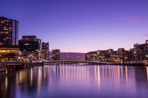 Summer Twilight Cruise On The Yarra River - Holiday Adelaide 5