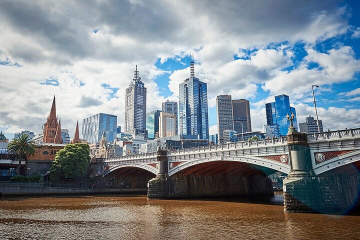 Melbourne VIC Holiday Adelaide