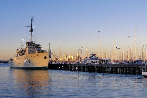 Melbourne City And Williamstown Ferry Cruise - Holiday Adelaide 4