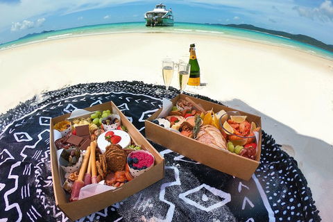 Reef & Whitehaven Landing - Holiday Adelaide 2