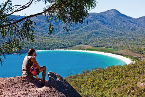 4-Day Fabulous Tasmania Tour: Wineglass Bay, Port Arthur, Devils & Bruny Island - Holiday Adelaide 2
