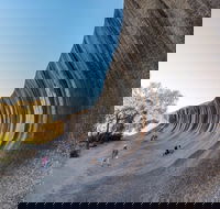 Full-Day Wave Rock  Historic York - Holiday Adelaide