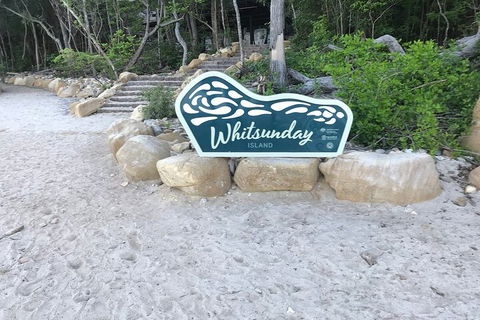 2 Night Small Group Whitsundays Sailing Adventure Aboard Mandrake - Holiday Adelaide 1
