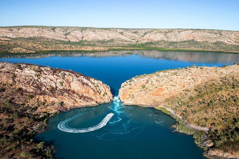 Buccaneer Explorer - Holiday Adelaide 4