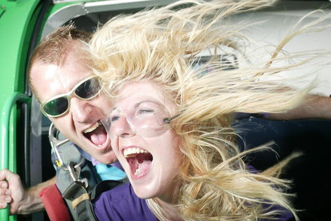 Byron Bay Tandem Sky Dive - Holiday Adelaide 3