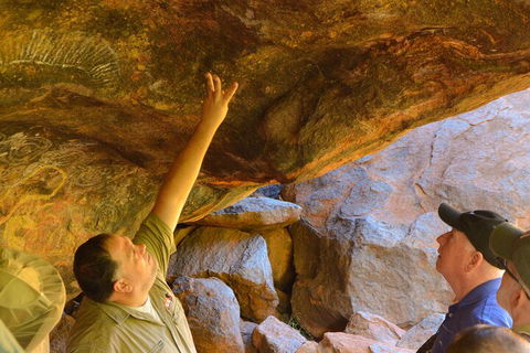 Uluru Small Group Tour Including Sunset - Holiday Adelaide 1