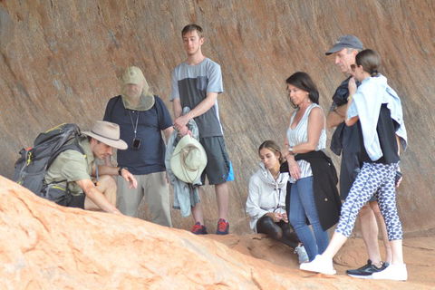 Uluru Small Group Tour Including Sunset - Holiday Adelaide 2